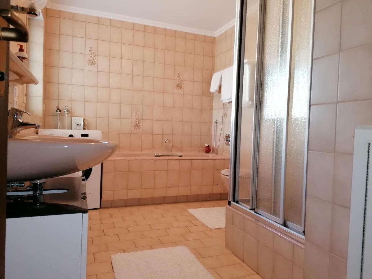 Fewo Mit Burgblick Kreuzwertheim Exterior foto